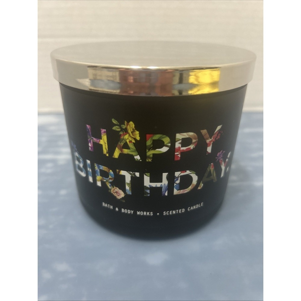Bath & Body Works HAPPY BIRTHDAY VANILLA BEAN Large 3-Wick Candle 14.5 oz